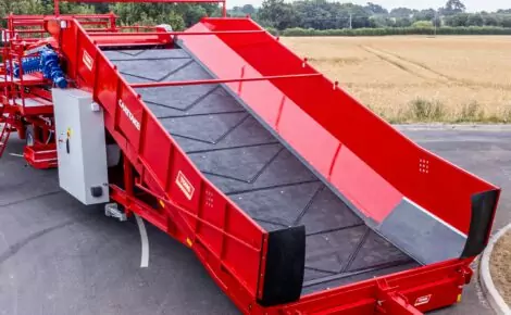 Tong Engineering-Caretaker vegetable grader hopper