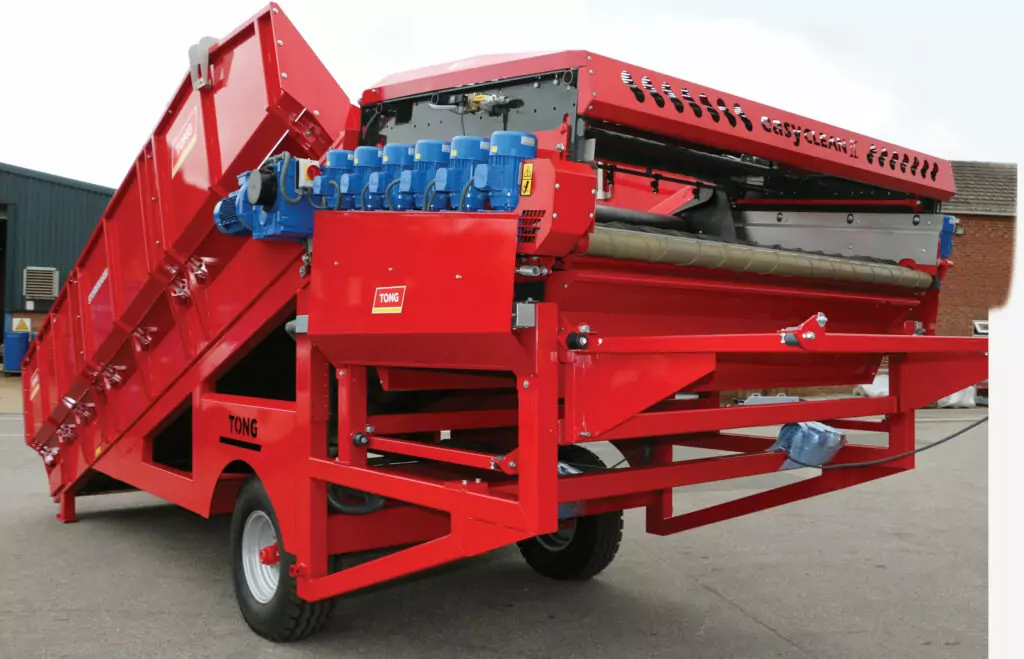 Tong Storemaker mobile vegetable hopper cleaner