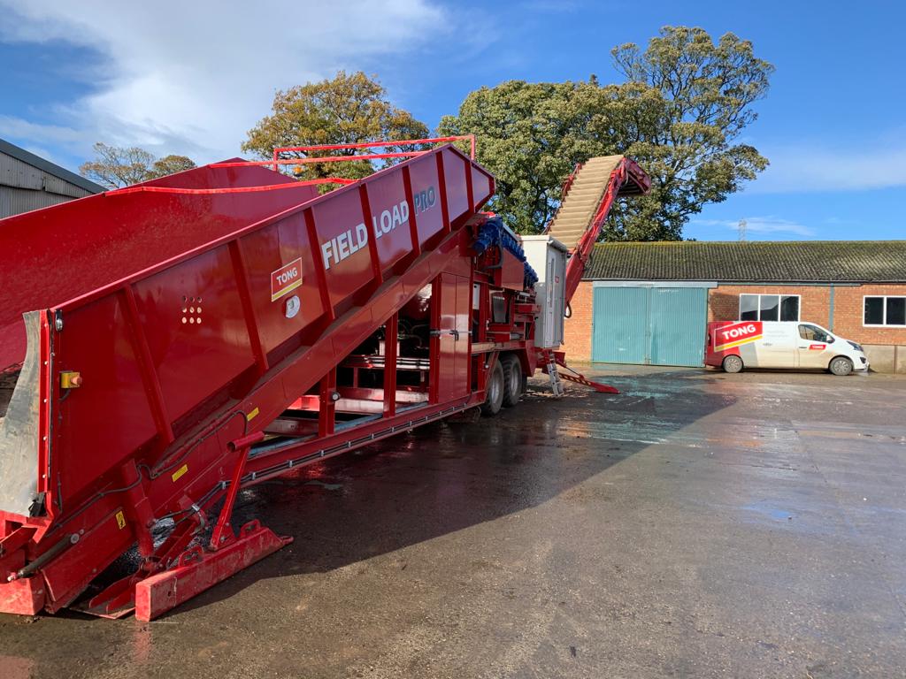 Monstafill Fieldload Pro Tong Engineering Vegetable loading cleaning