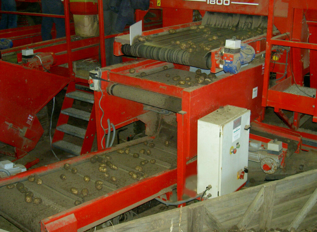 Tong stone & clod separator potato vegetable stone separator