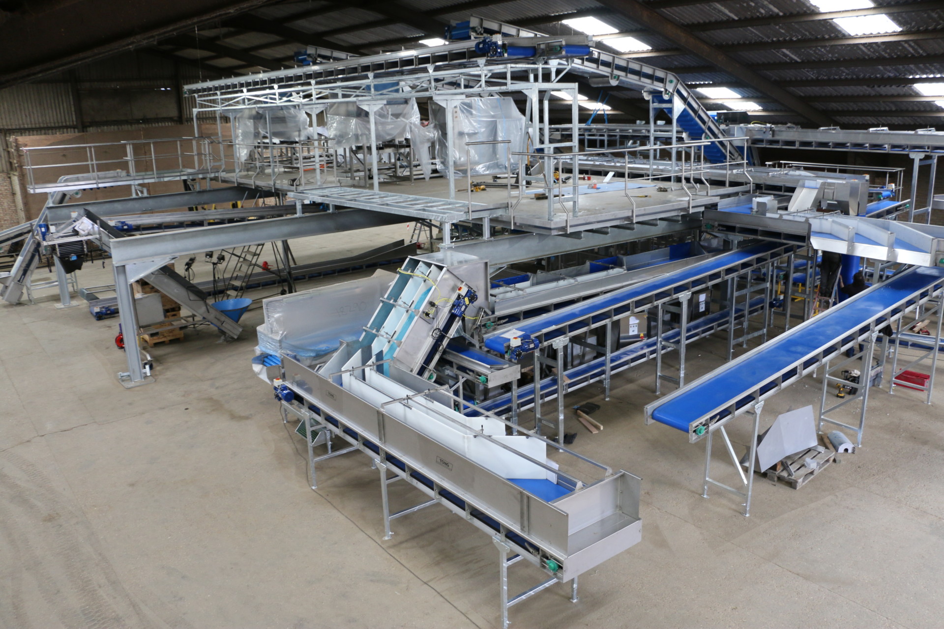 TOng Poskitts Carrot Optical Sorting Handling Lines