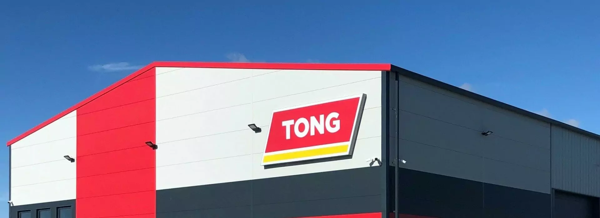 Tong announces opening of New Factory