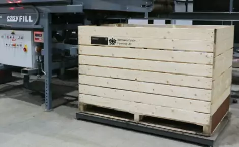 EasyFill box filler with integrated weigh platforms