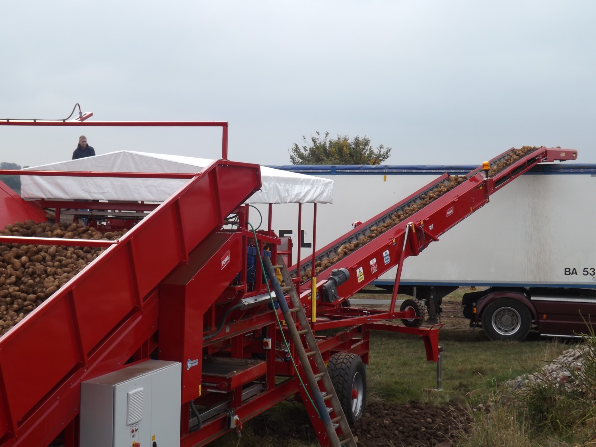 New Fieldloader From Tong Engineering - Easy Transport